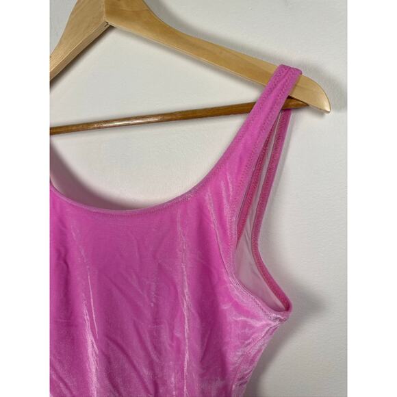 Solid & Striped The Luela One Piece in Solid Velvet Carnation Pink, Med, NWT - Picture 5 of 8